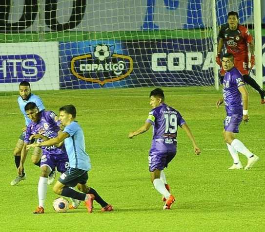 Real lo perdio en el ultimo minuto ante Blooming