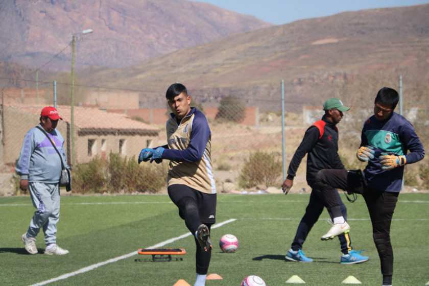 Apaza espera por la recuperación de Santillán, Vargas y Mealla 