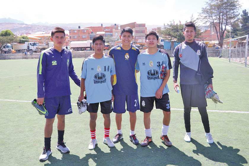 El equipo lila da cabida a nuevos valores dentro del fútbol boliviano